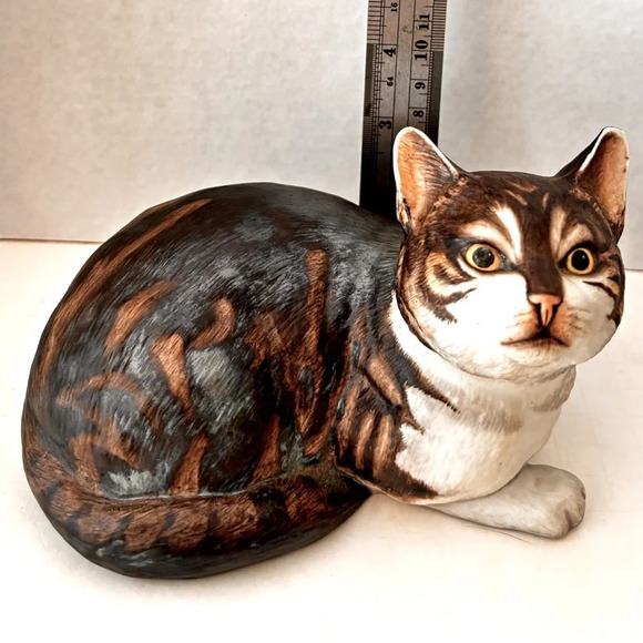 Collectable Cat handpainted limited edition “Fascination” by Eric Tenney. - Picture 5 of 7